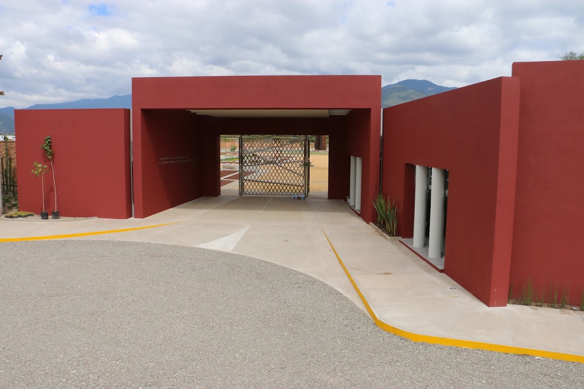 Funeraria Funeraria Núñez Banuet. Tlacolula, Oax